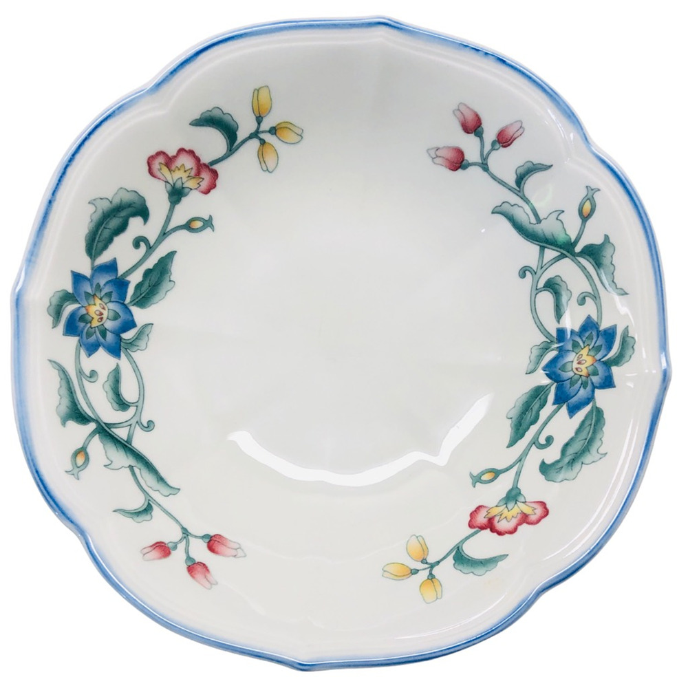 Villeroy & Boch Delia Fruit Berry Bowl‎ White Blue Floral Germany 6" Porcelain